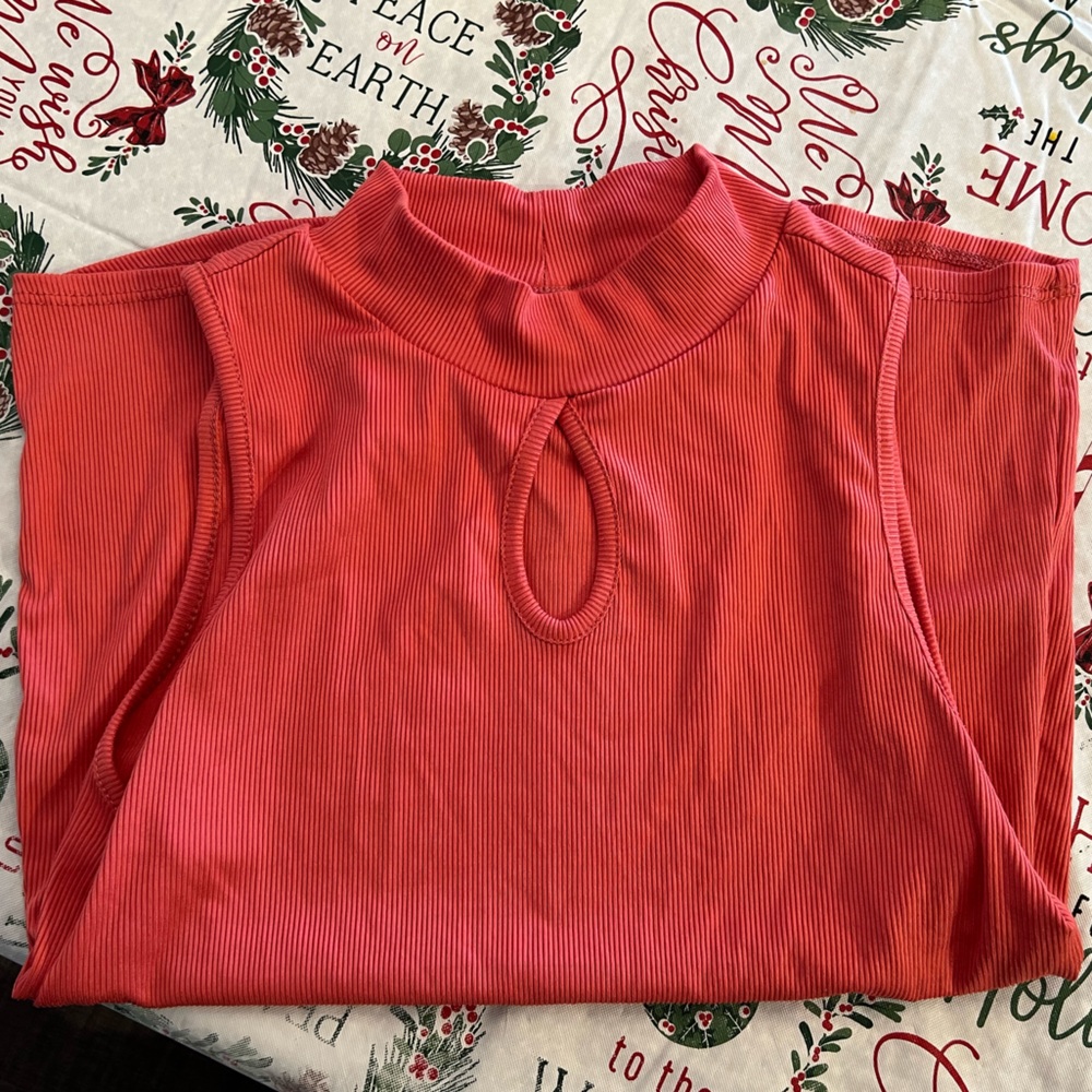 Sleeveless adult shirt.